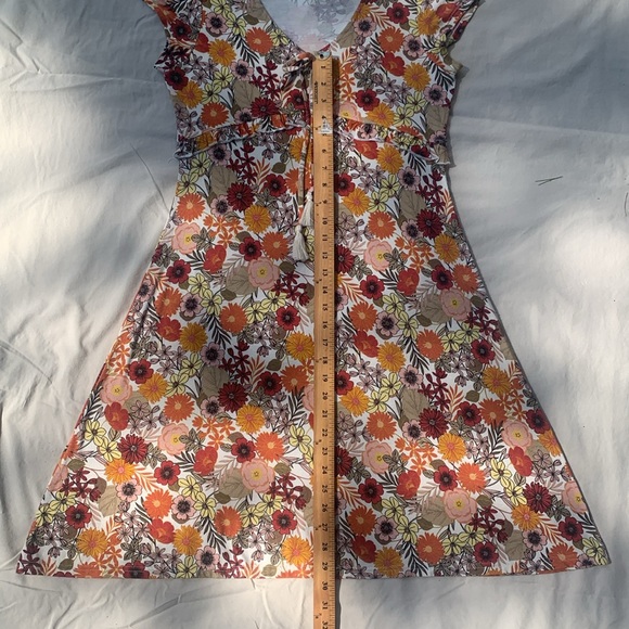 *5/$20 or 3/$15 Vintage 70s Retro Inspired Floral NWOT Empire Waist V-Neck Dress - Picture 8 of 9
